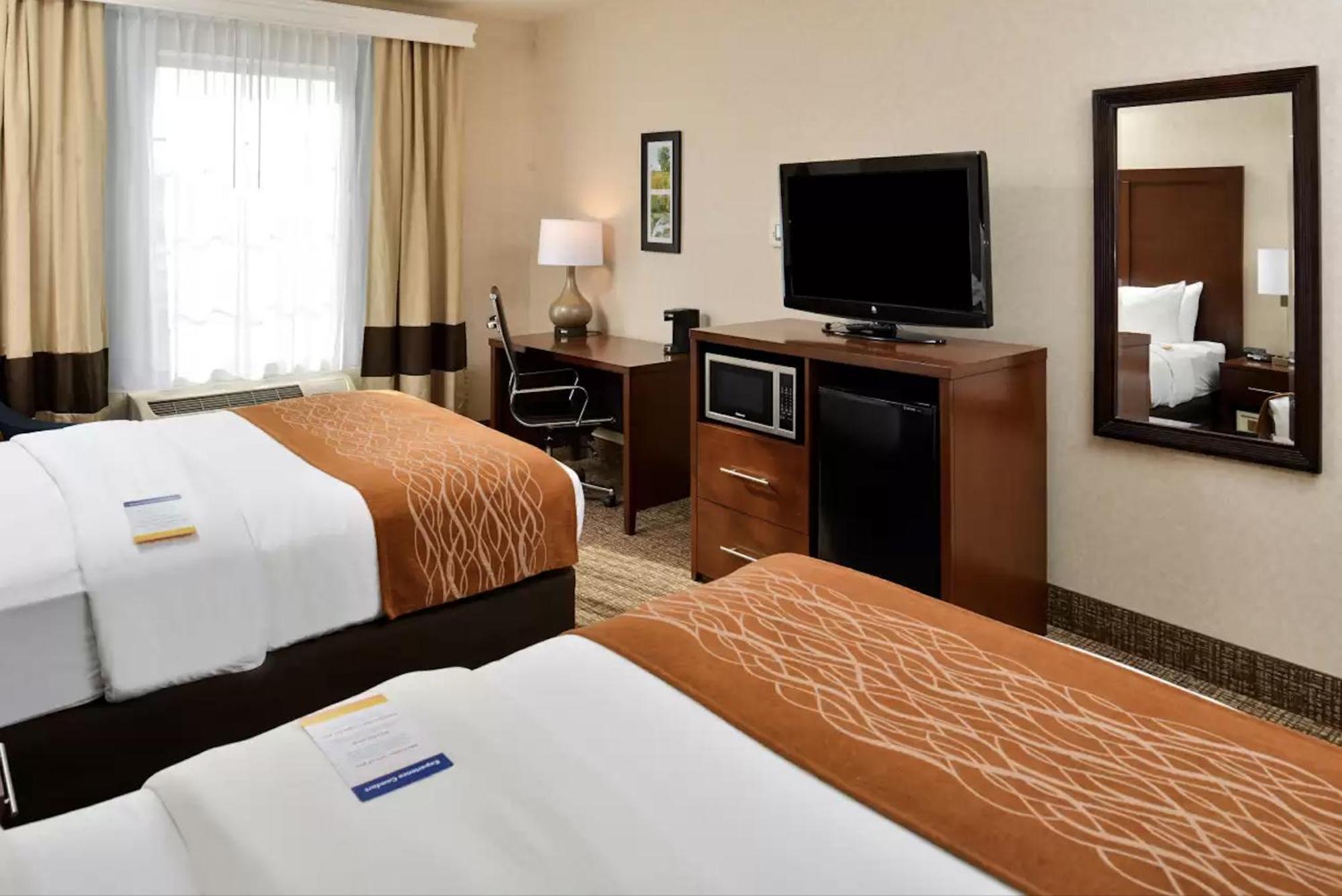Hotel Comfort & Madison North 3*
